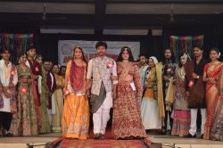 FASHION  SHOW